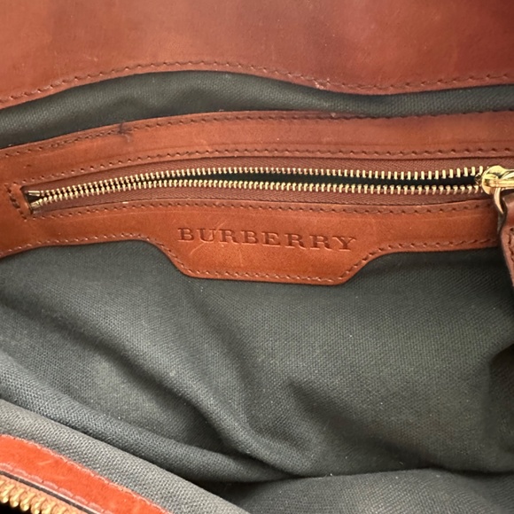 Burberry Tote Handbag - Picture 4 of 7